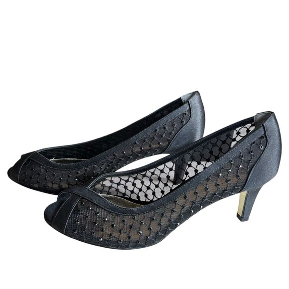 Adrianna Papell Zandra Size 8 Black Embellished Mesh Peep Toe Pump Heels - Picture 2 of 7